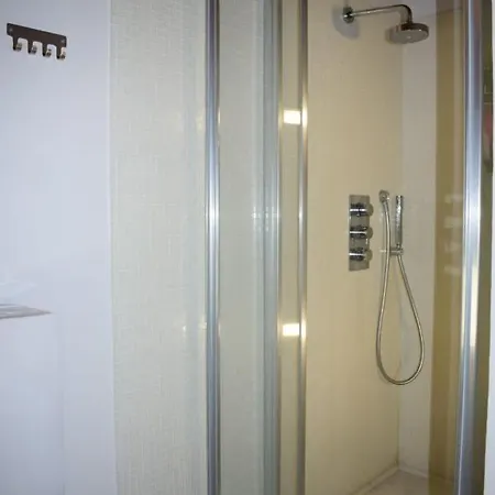 Villa Villa Con Piscina *