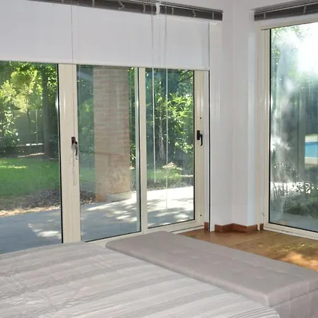 Villa Villa Con Piscina
