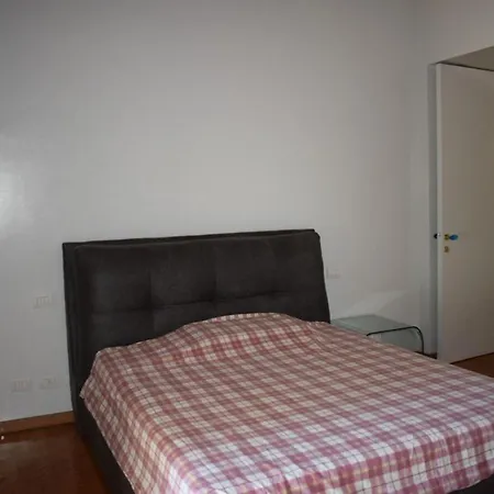 Villa Villa Con Piscina Curtatone
