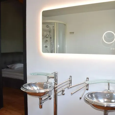 Villa Villa Con Piscina Curtatone