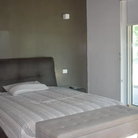 Villa Con Piscina * Curtatone